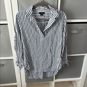 Striped navy and White Blouse